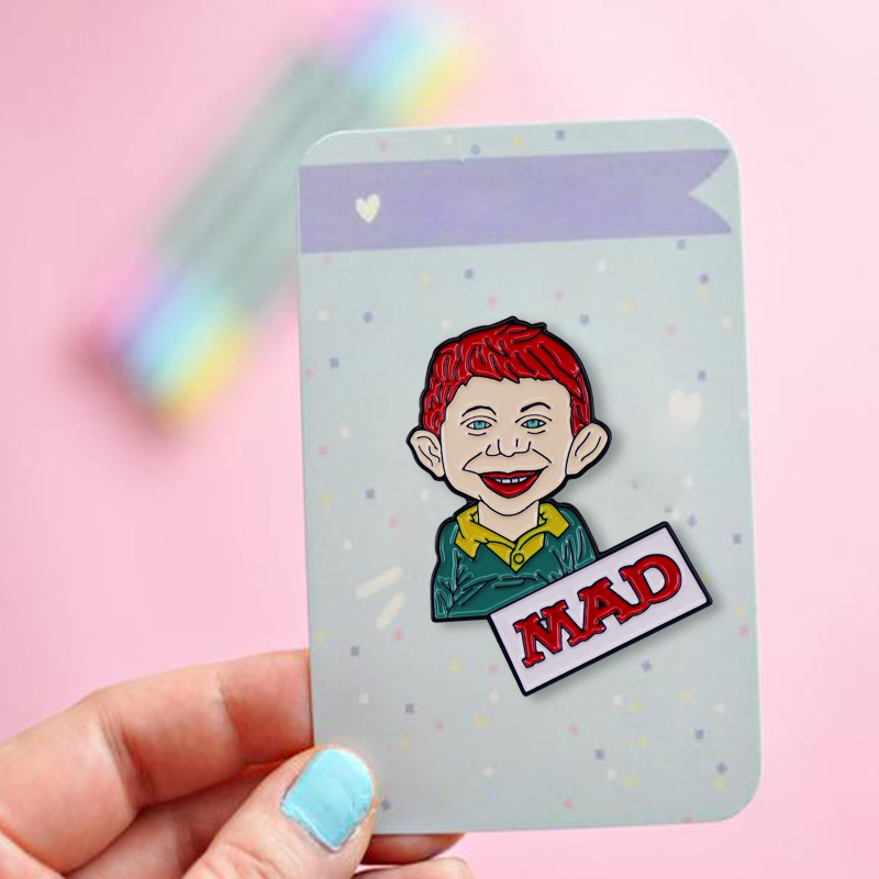 MAD Tạp Chí Alfred E. Neuman M - đánh giá và giá Vintage Collectible Pins